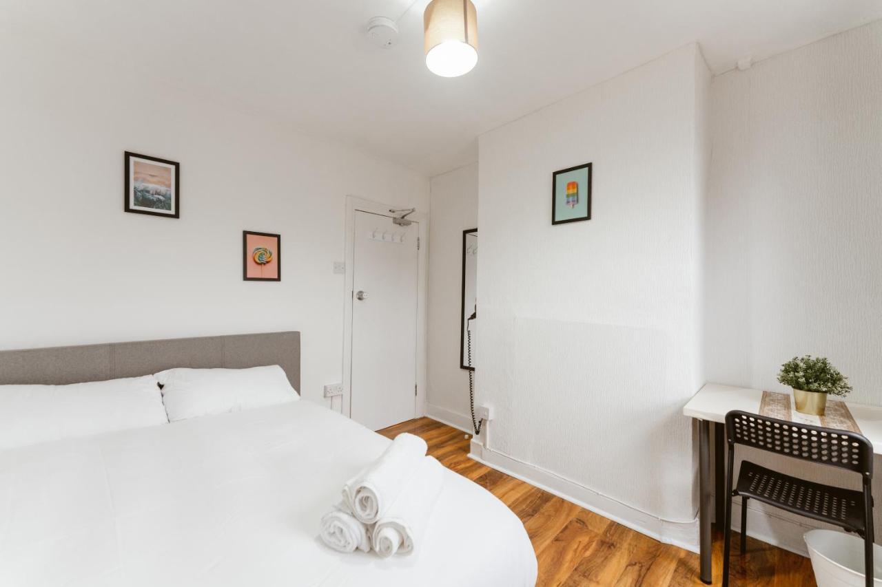 Great Rooms In Plaistow 런던 외부 사진
