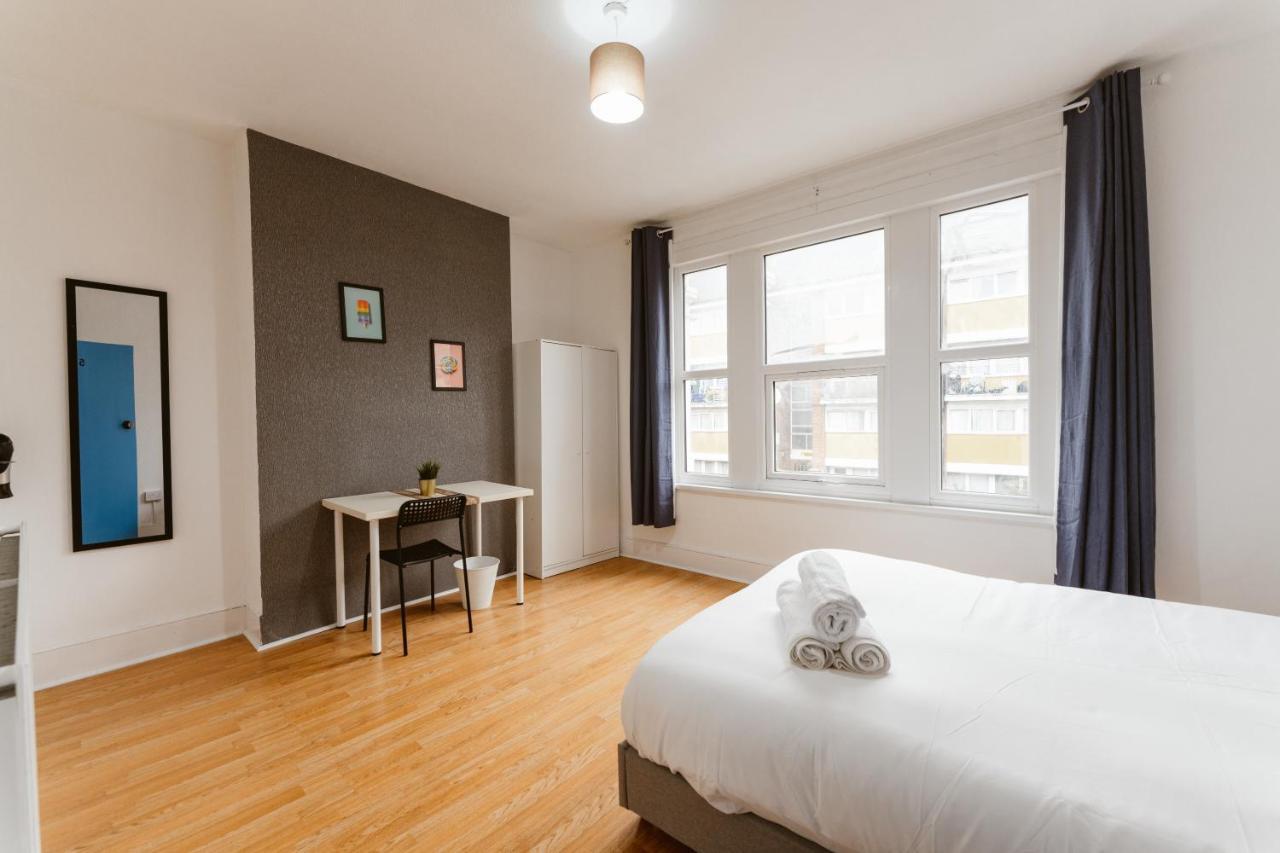 Great Rooms In Plaistow 런던 외부 사진